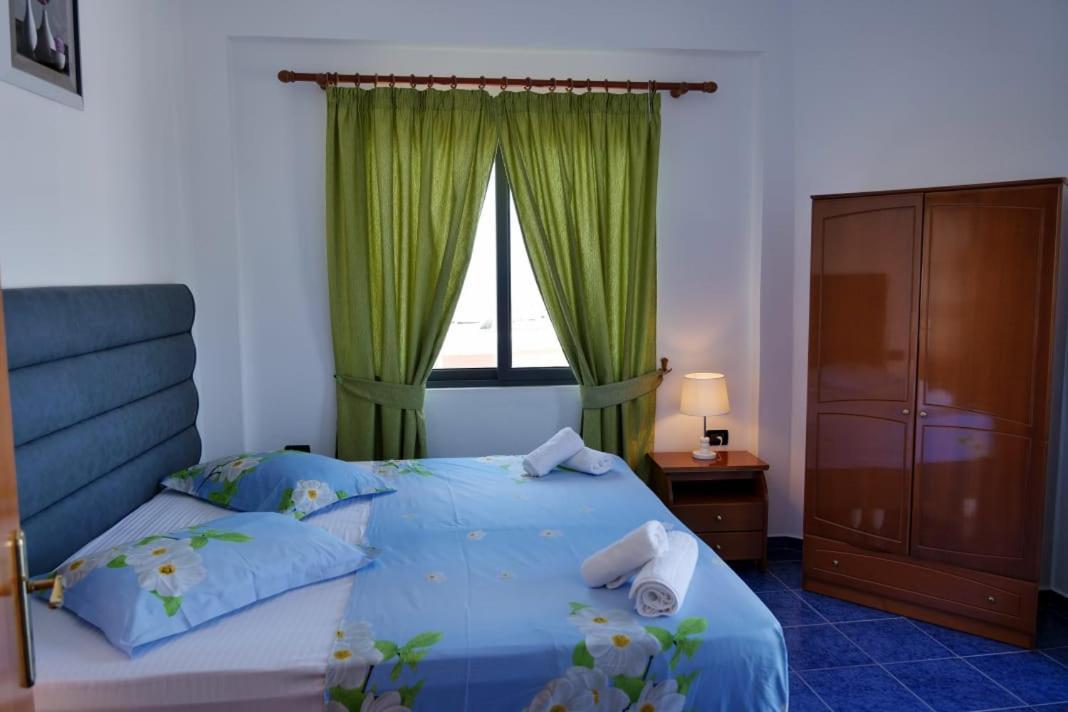 Blue Heaven Hotel Sarande Ngoại thất bức ảnh