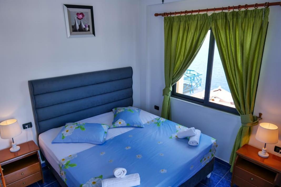 Blue Heaven Hotel Sarande Ngoại thất bức ảnh