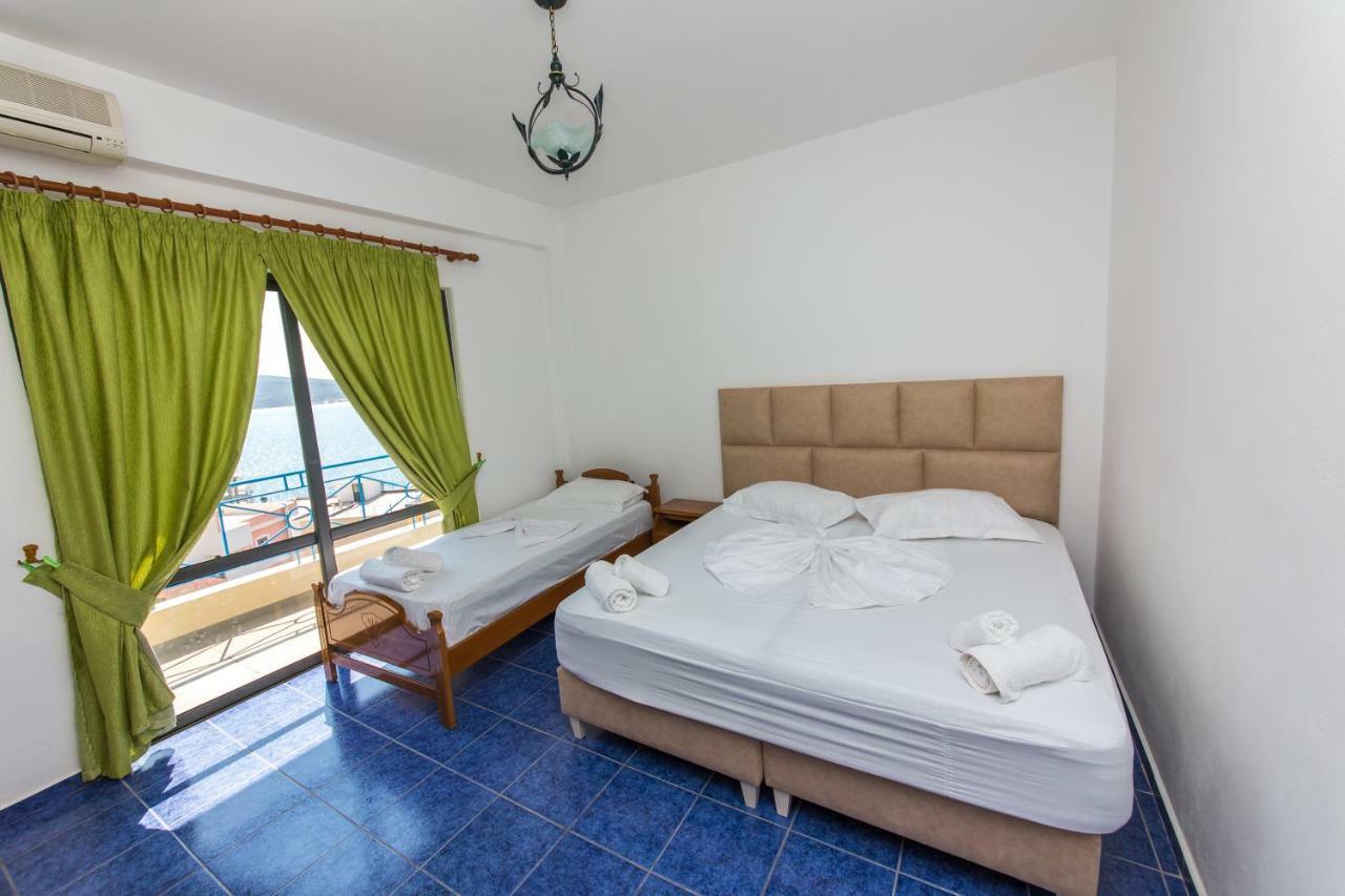Blue Heaven Hotel Sarande Ngoại thất bức ảnh